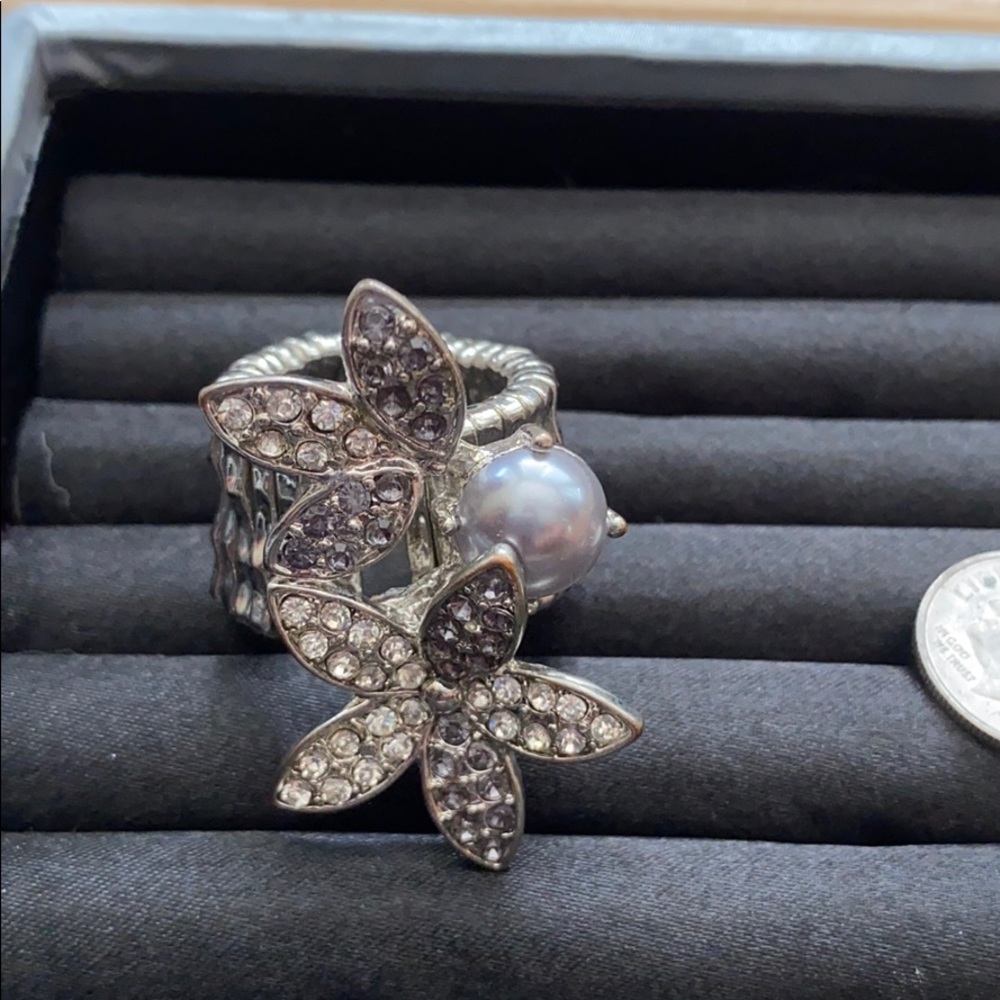 STATEMENT ring